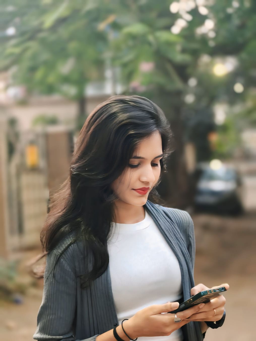 Sakshi Vijay Khelukar