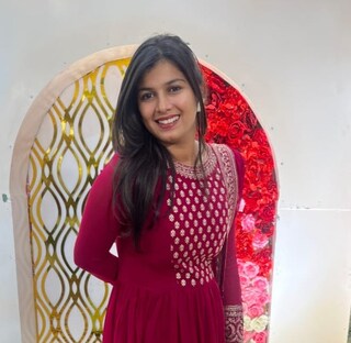 Khushboo Kamalkishor Chandak