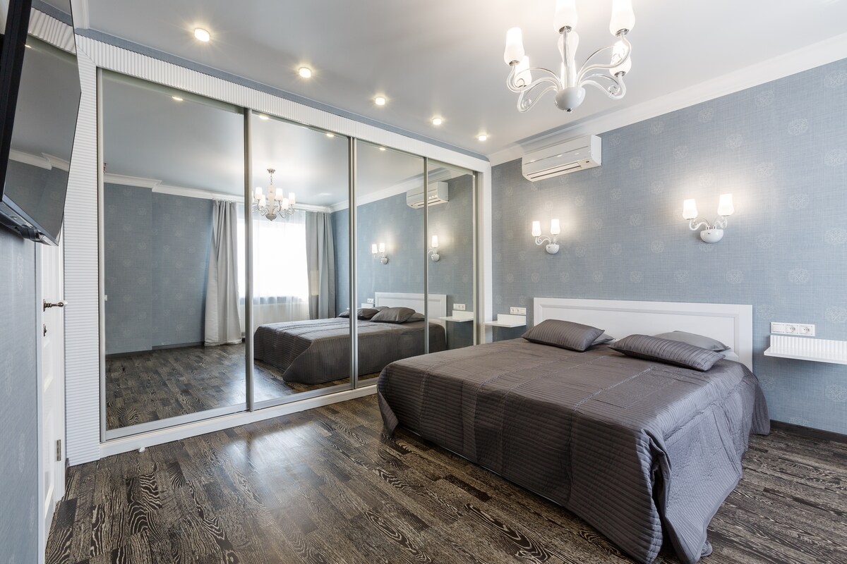 Alluring White Mirror Wardrobe Alluring White Mirror Wardrobe