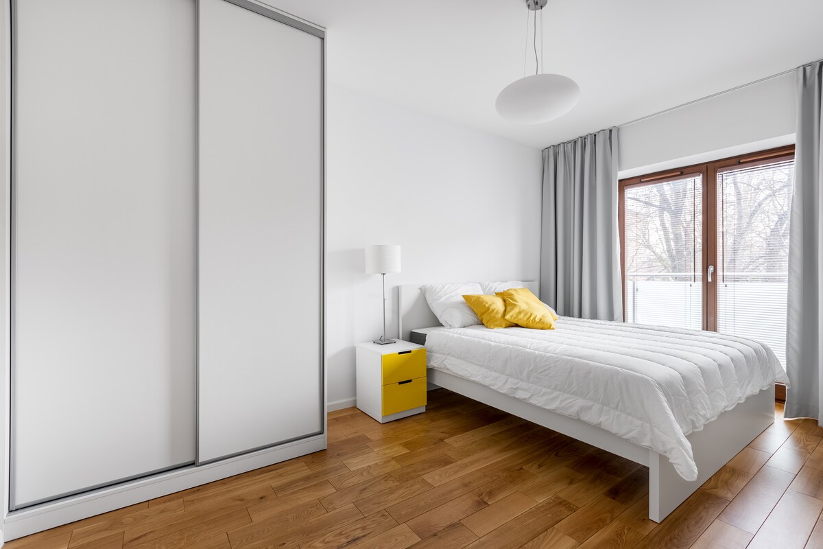 Simple Double Sliding Wardrobe Simple Double Sliding Wardrobe