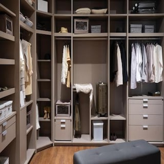 Contemporary Wardrobe Design With Dresser