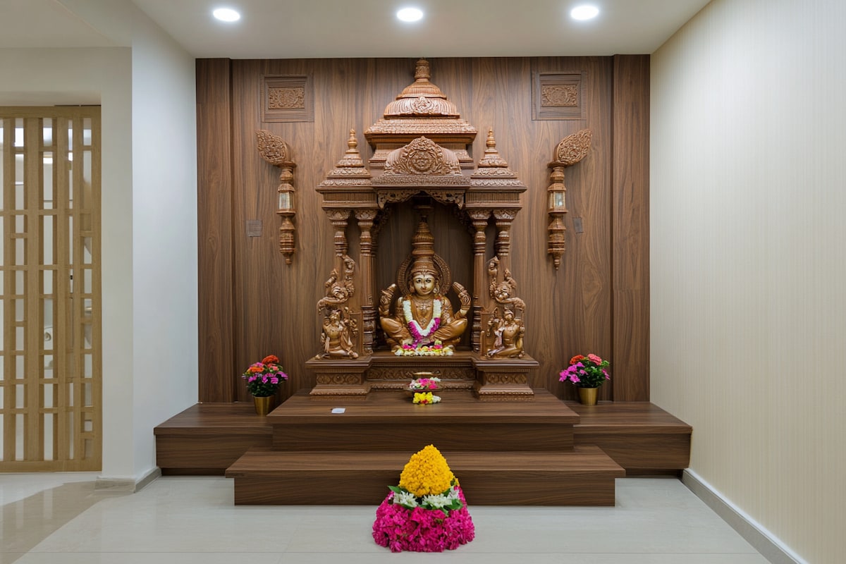 Spacious Mandir Design With Wooden Panelled Wall