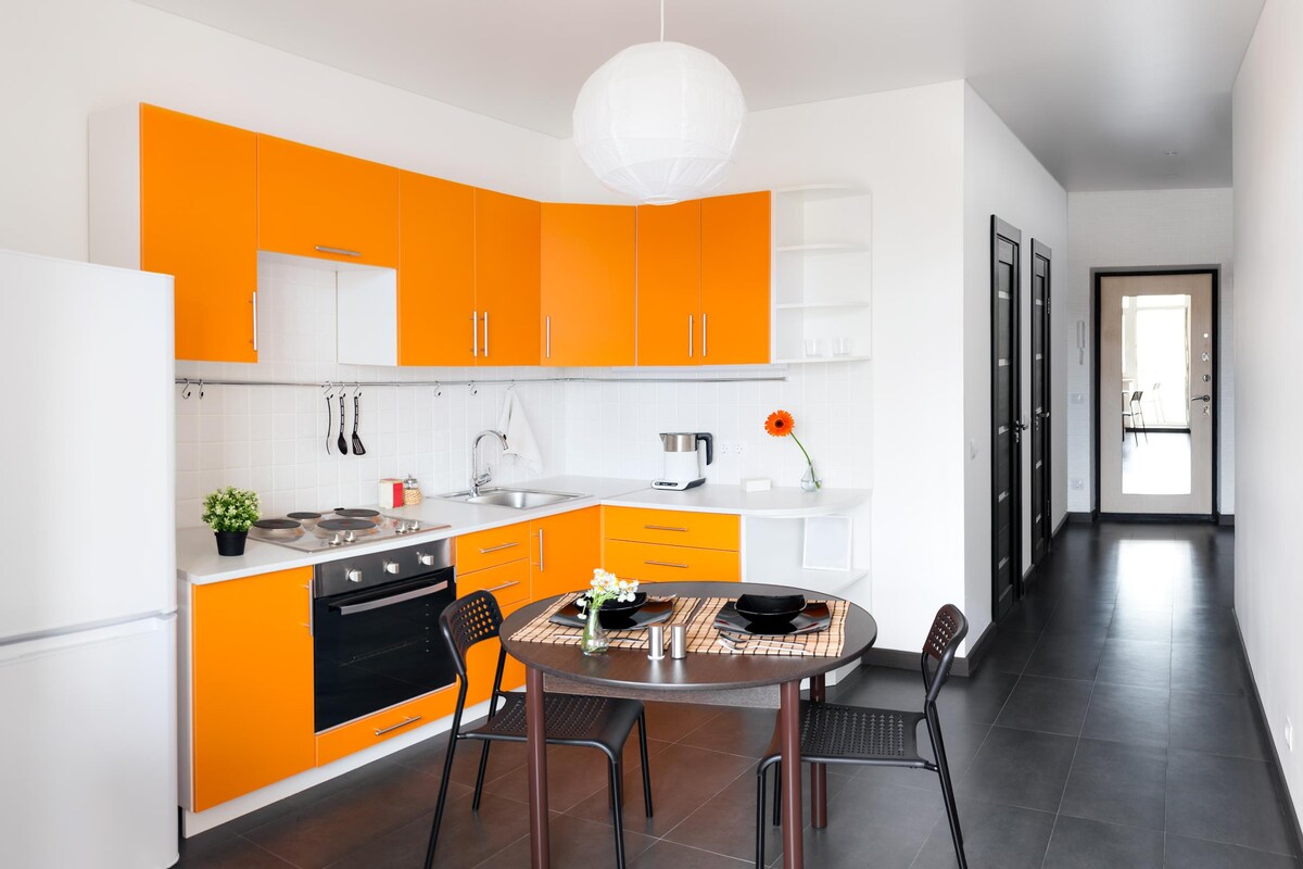 L Shaped Orange Modular Kitchen Design L Shaped Orange Modular Kitchen Design
