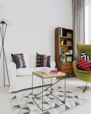 Living Room Designs With Patterned Elements And An Open Bookshelf