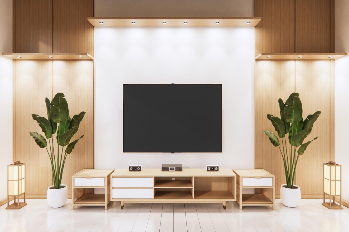 Contemporary TV Unit Design in White Laminate