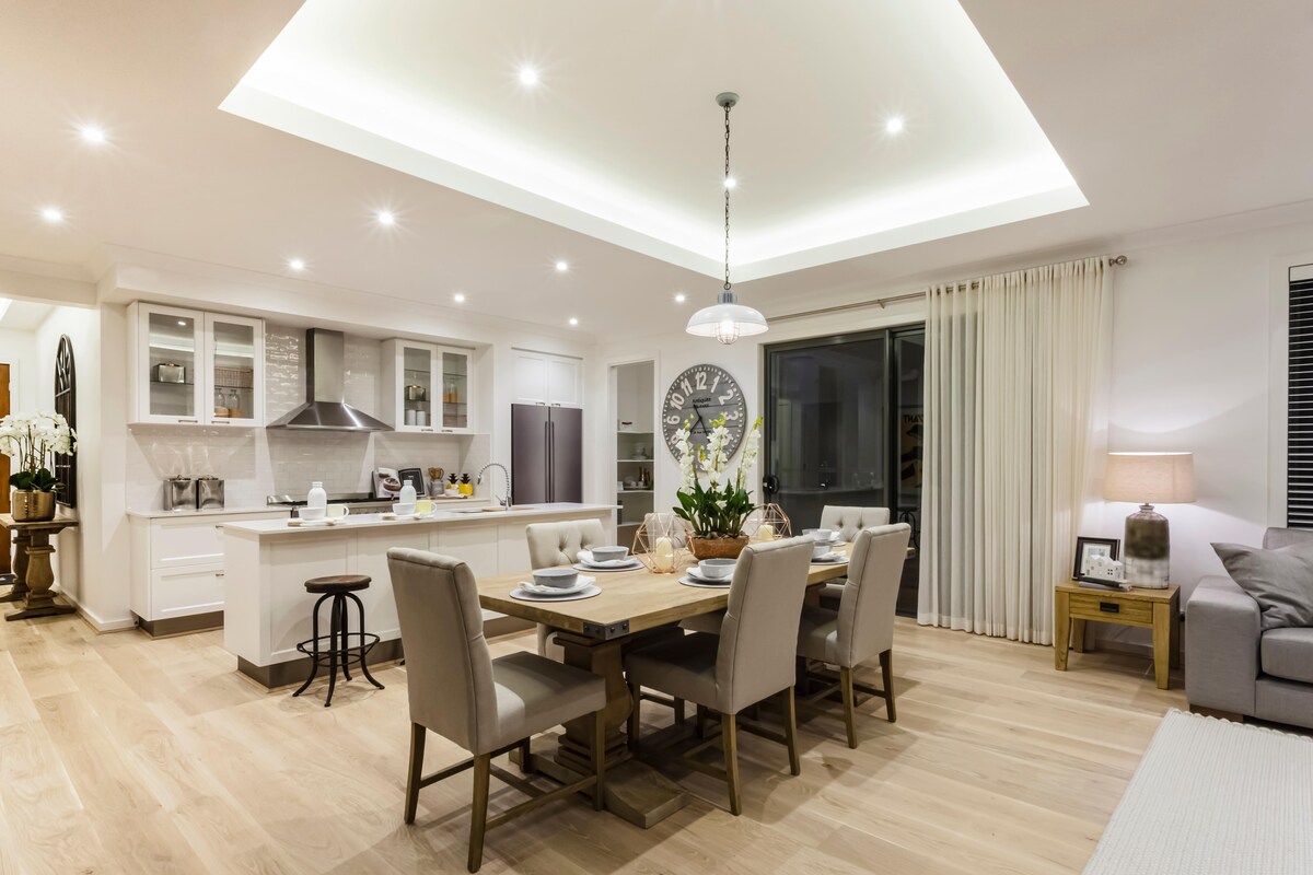 Luxurious Open Modular Kitchen Design Luxurious Open Modular Kitchen Design