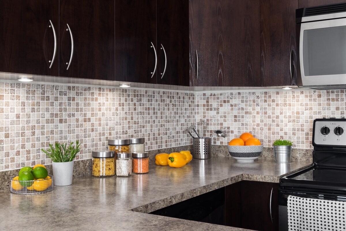 Mosaic Contemporary Kitchen Tiles