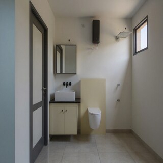 Modern Minimalist Cream Bathroom