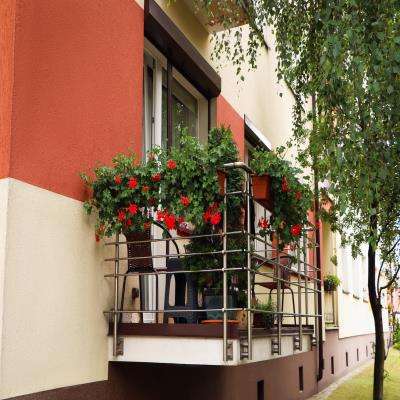 Simple Rustic Balcony Design with Wall Planters