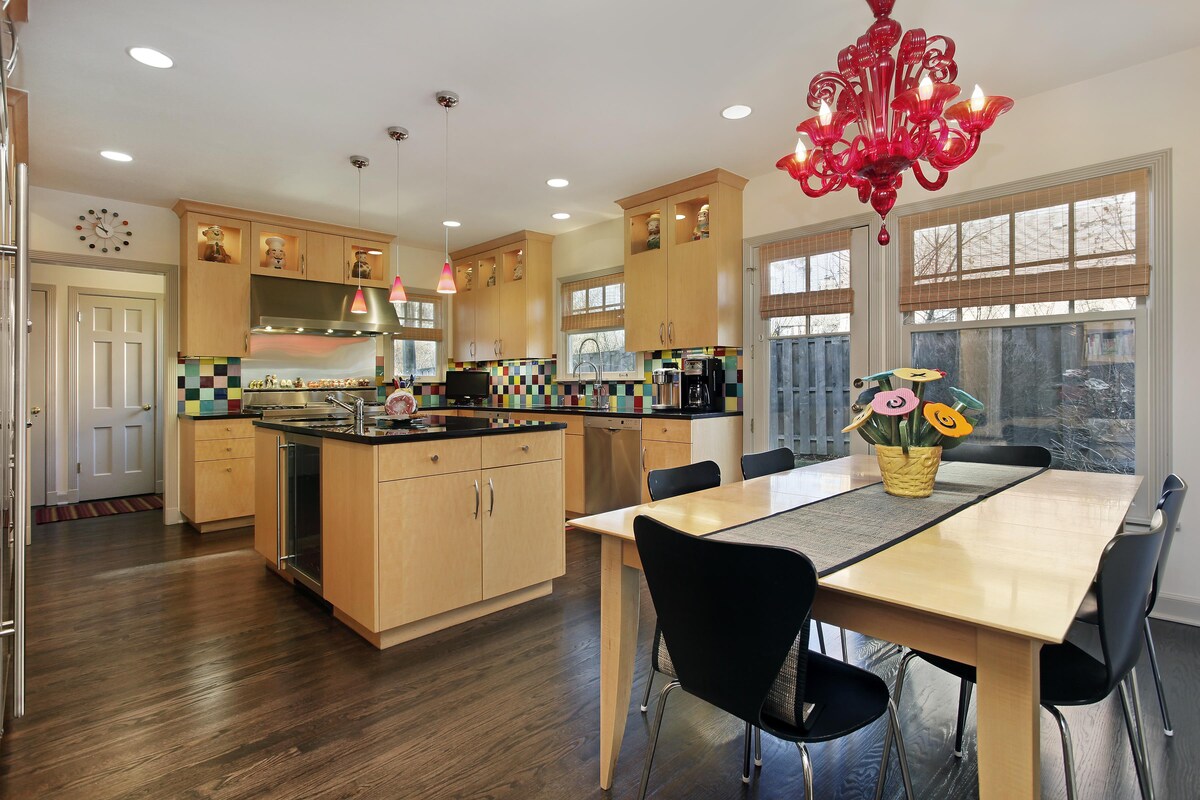 Colourful Kitchen Backsplash Tiles