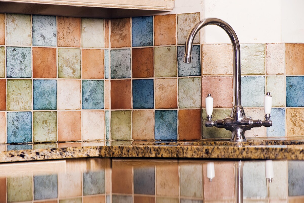 Rustic yet Trendy Kitchen Tiles Rustic yet Trendy Kitchen Tiles