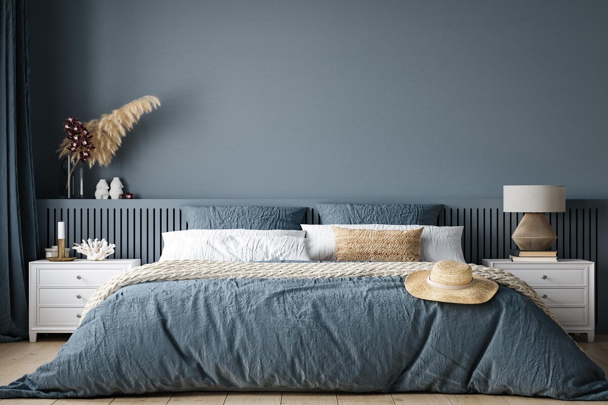 Bohemian Master Bedroom Design for Men