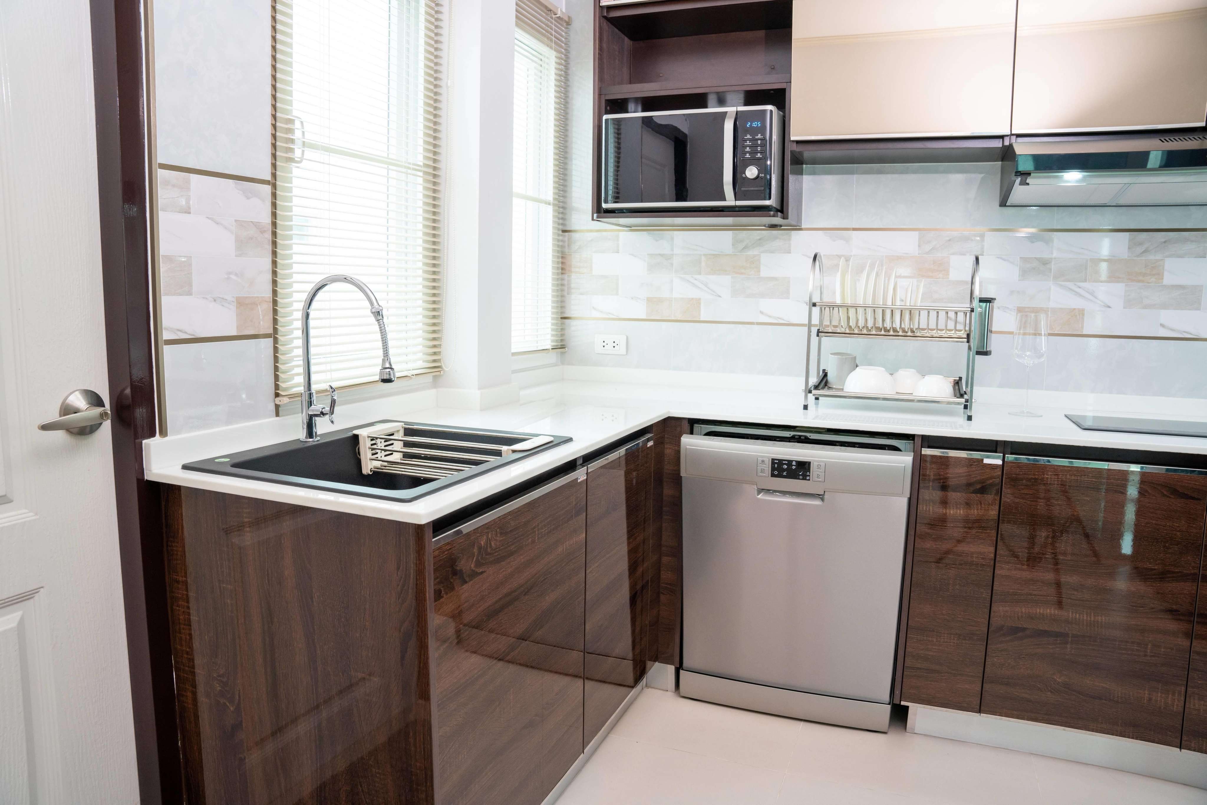 Affordable WPC Modular Kitchen Cost