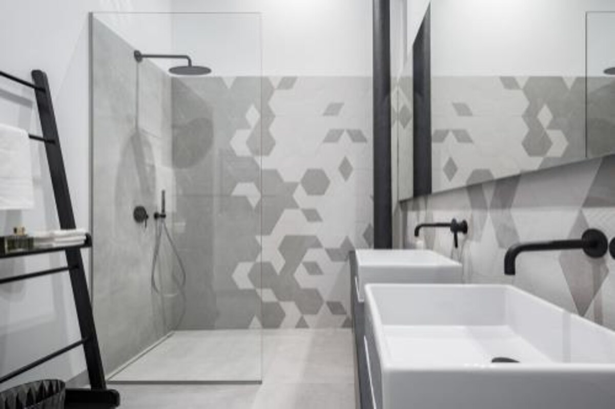 Contemporary Bathroom Design With Grey Palette Contemporary Bathroom Design With Grey Palette