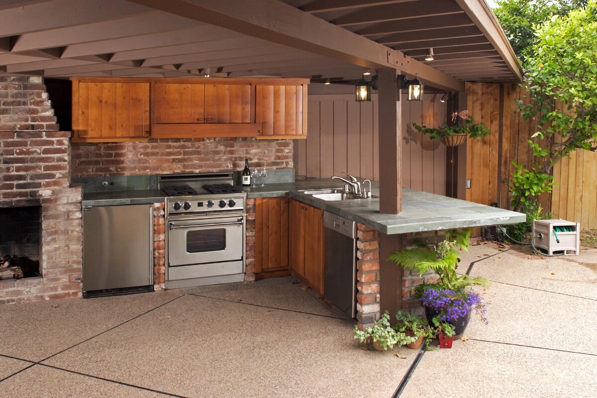 Rustic and Modern Outdoor Kitchen Ideas Rustic and Modern Outdoor Kitchen Ideas