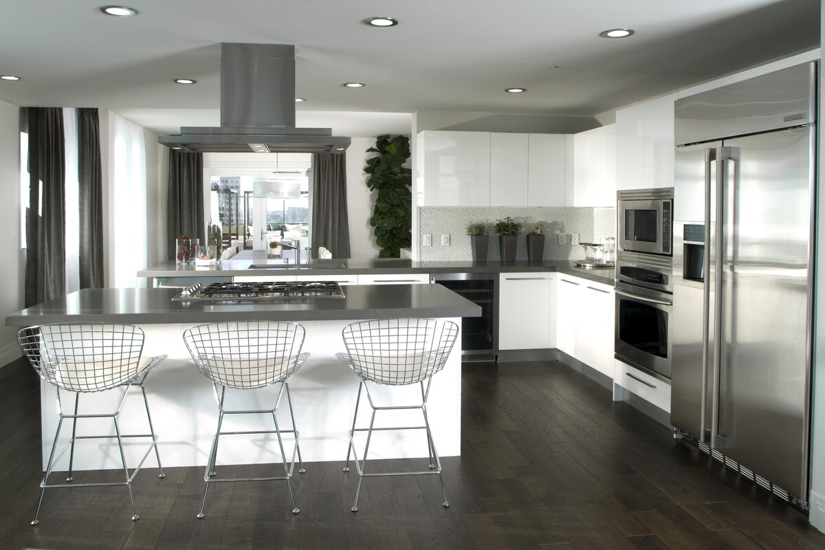 Sophisticated Steel Modular Kitchen Design Sophisticated Steel Modular Kitchen Design