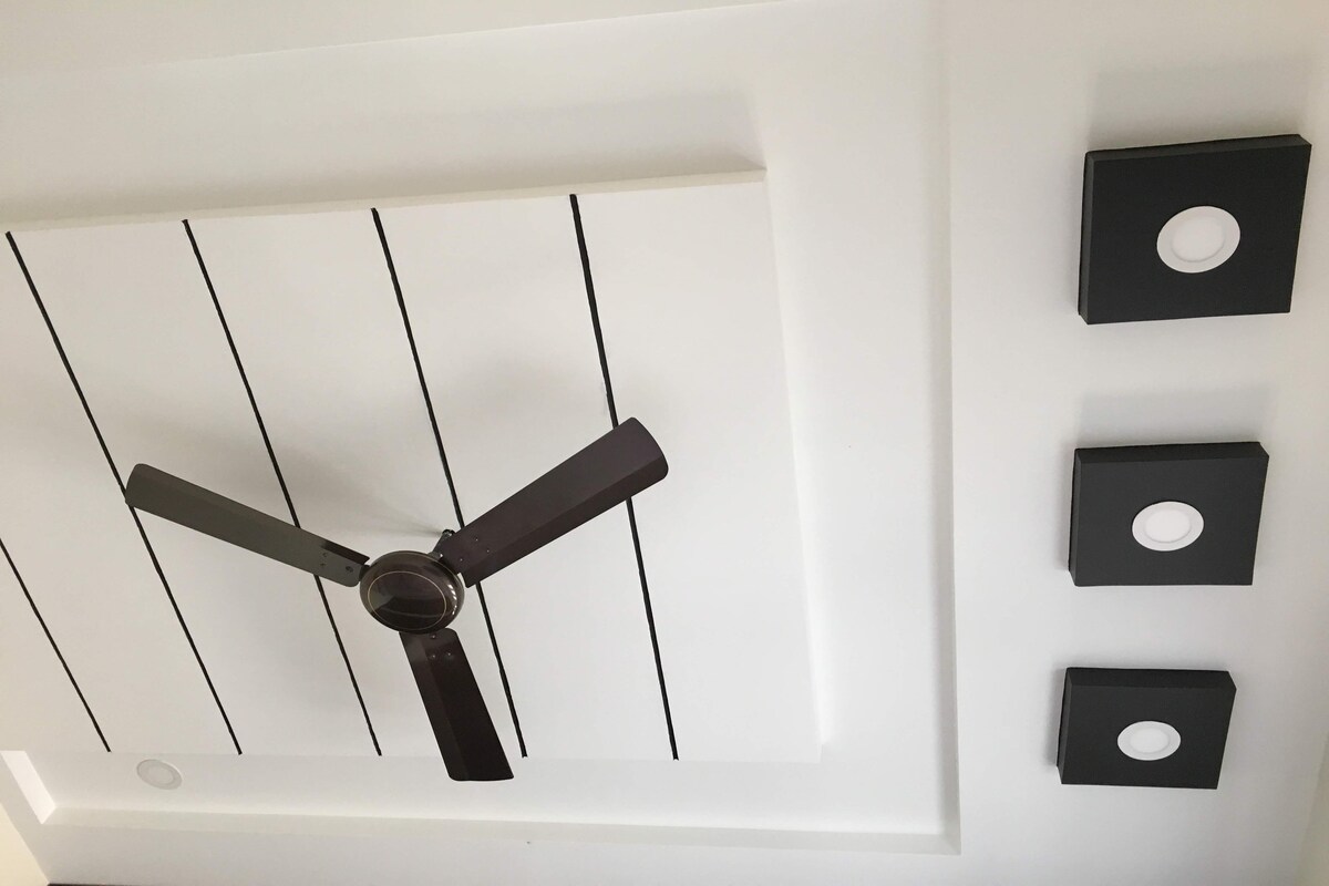 Stylish Small Kitchen False Ceiling Design Stylish Small Kitchen False Ceiling Design