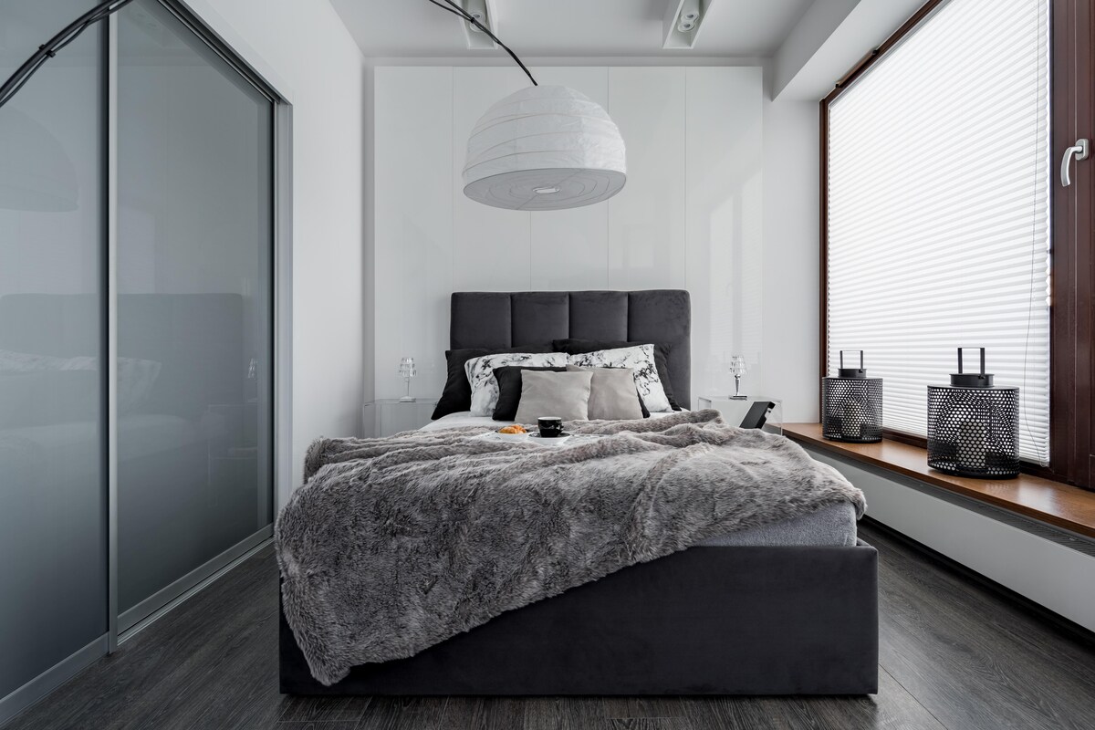 Voguish Grey Sliding Wardrobe Voguish Grey Sliding Wardrobe