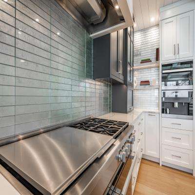 Modern Glass Kitchen Backsplash Tiles