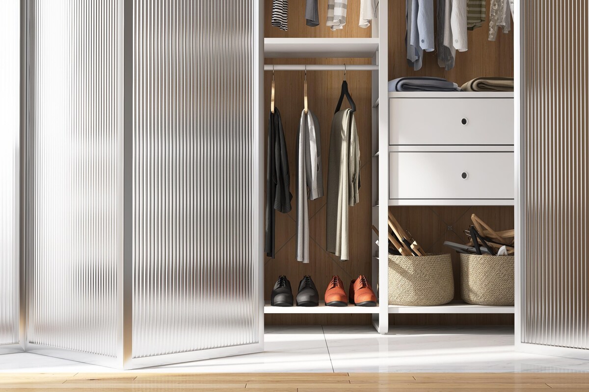Contemporary Wardrobe Design With Frosted Door Contemporary Wardrobe Design With Frosted Door