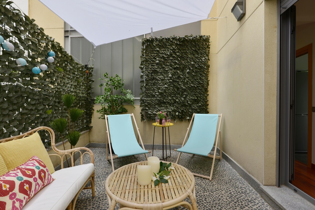 Simple Rustic Balcony Design with Wicker Furniture