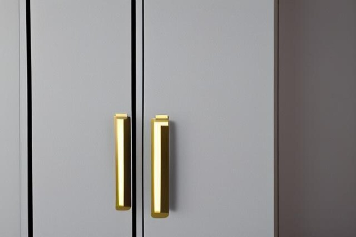 Contemporary Wardrobe Design With Gold Handles