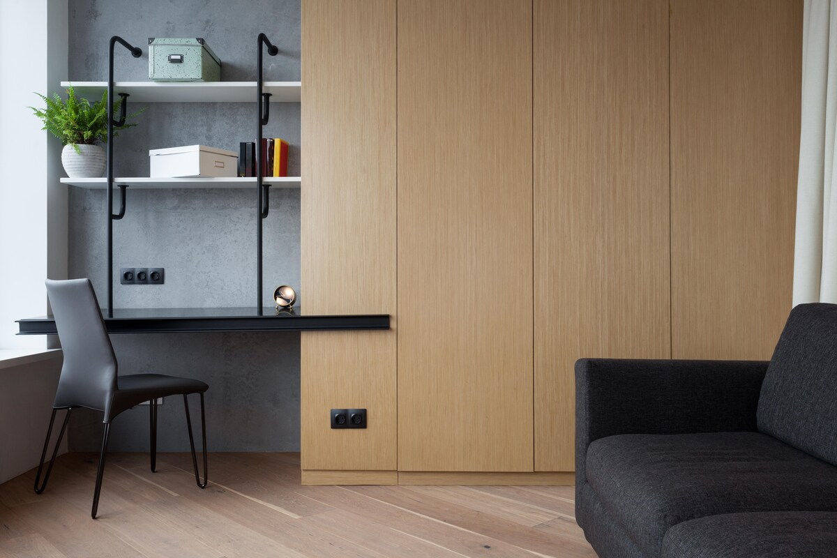Luxurious Wardrobe Design with Study Table Luxurious Wardrobe Design with Study Table