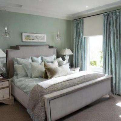 Cosy Compact Master Bedroom Design