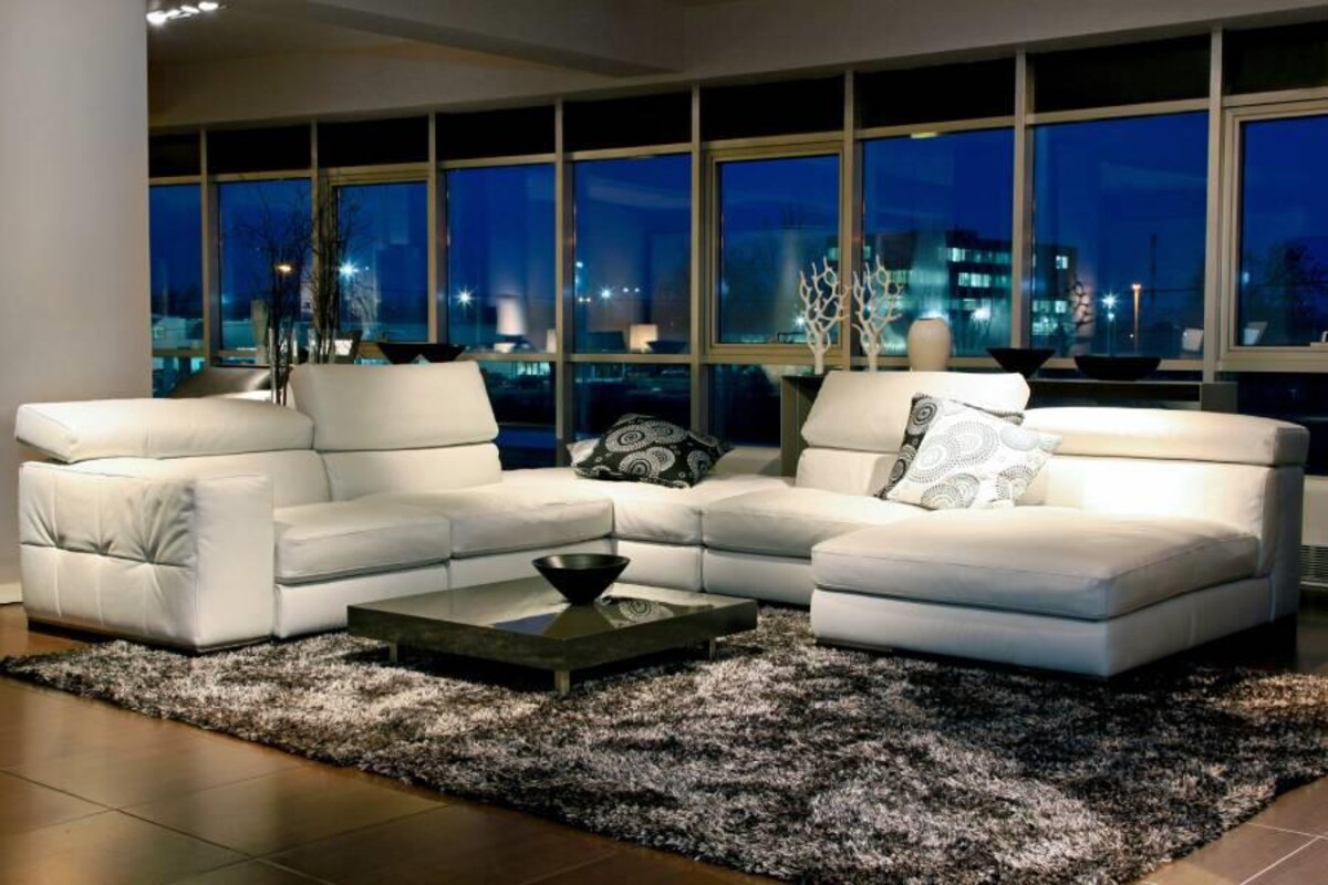Luxury Living Room Designed Like An Underwater Scene Luxury Living Room Designed Like An Underwater Scene
