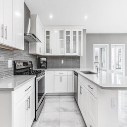Modern Champagne Modular L-Shape Kitchen Design With High Gloss Shutter ...