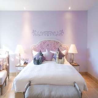 Spacious Cute Master Bedroom