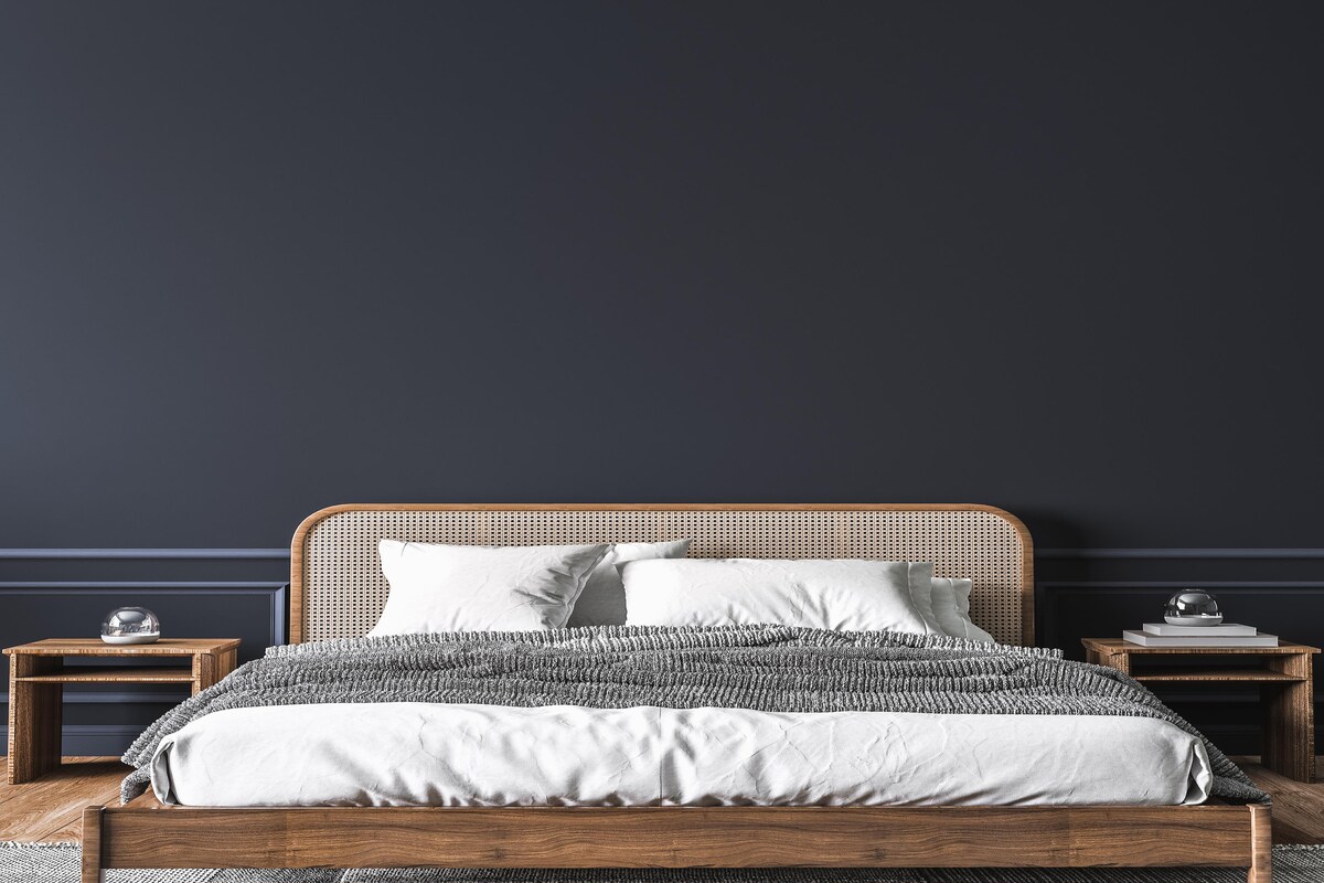 Master Bedroom Design with a Dark Grey Accent Wall Master Bedroom Design with a Dark Grey Accent Wall