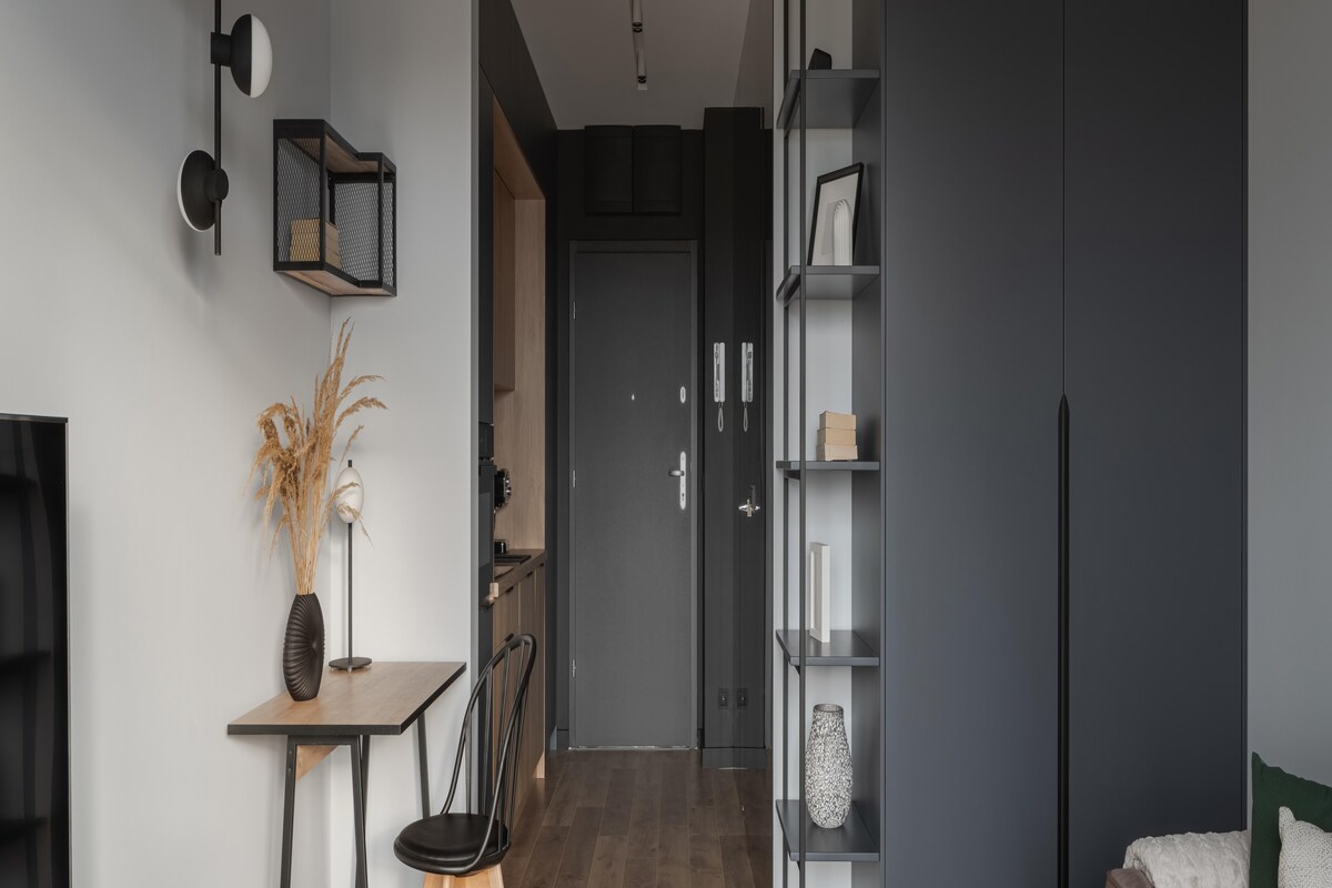 Stylish Grey Single Wardrobe Stylish Grey Single Wardrobe