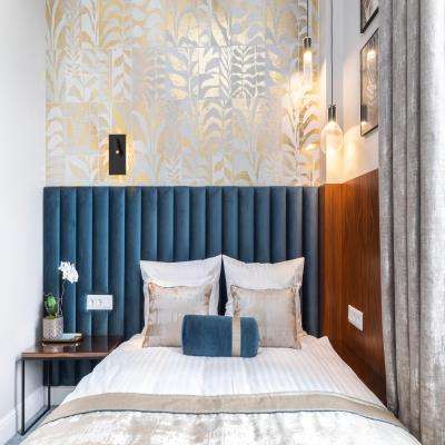 Master Bedroom Design with an Elegant Wallpaper