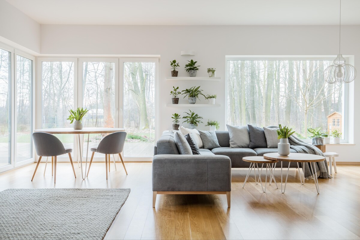 Sleek Corner Table for Living Room Sleek Corner Table for Living Room