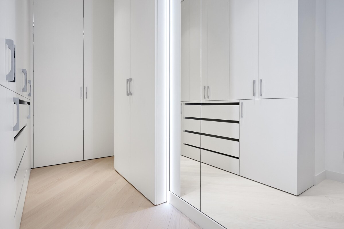 Modern Matte Finish Wardrobe Design