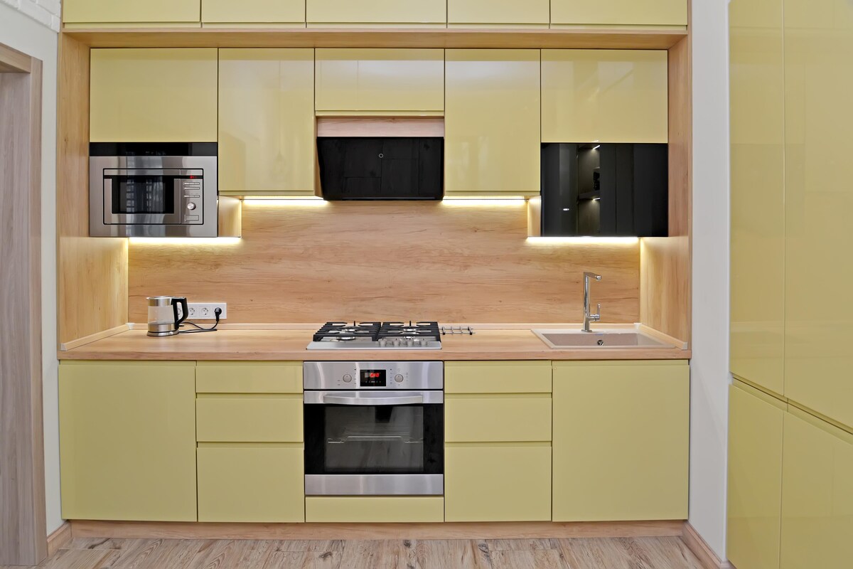 Modern Yellow Modular Kitchen Design Modern Yellow Modular Kitchen Design
