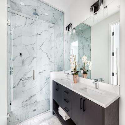 Elegant Simple Bathroom Design