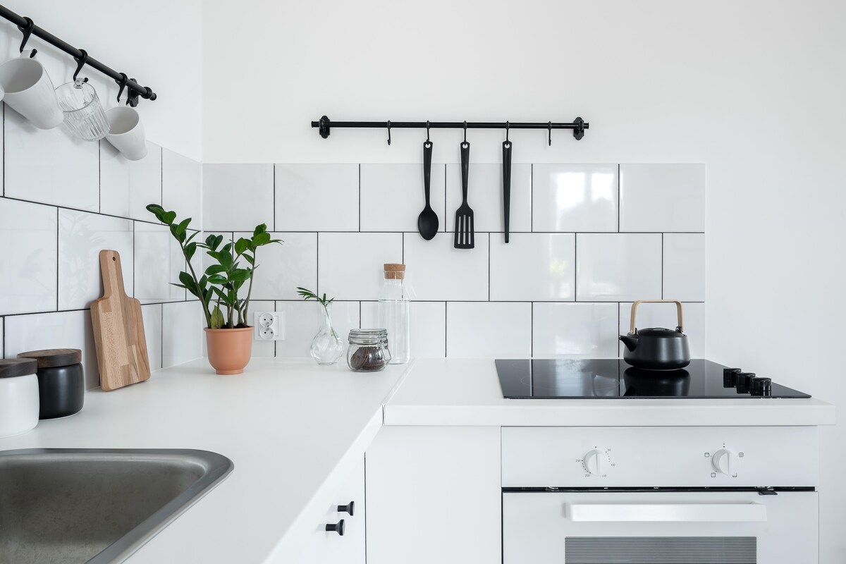 Plain White Sticky Kitchen Tiles