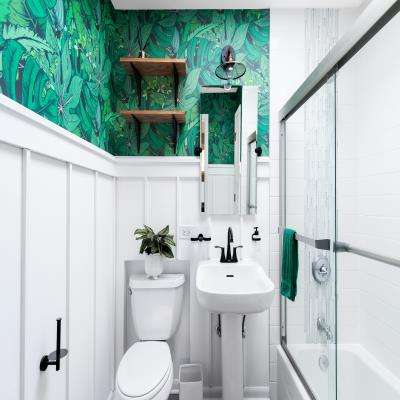 Earthy Bathroom Design with Nature-inspired Wallpaper