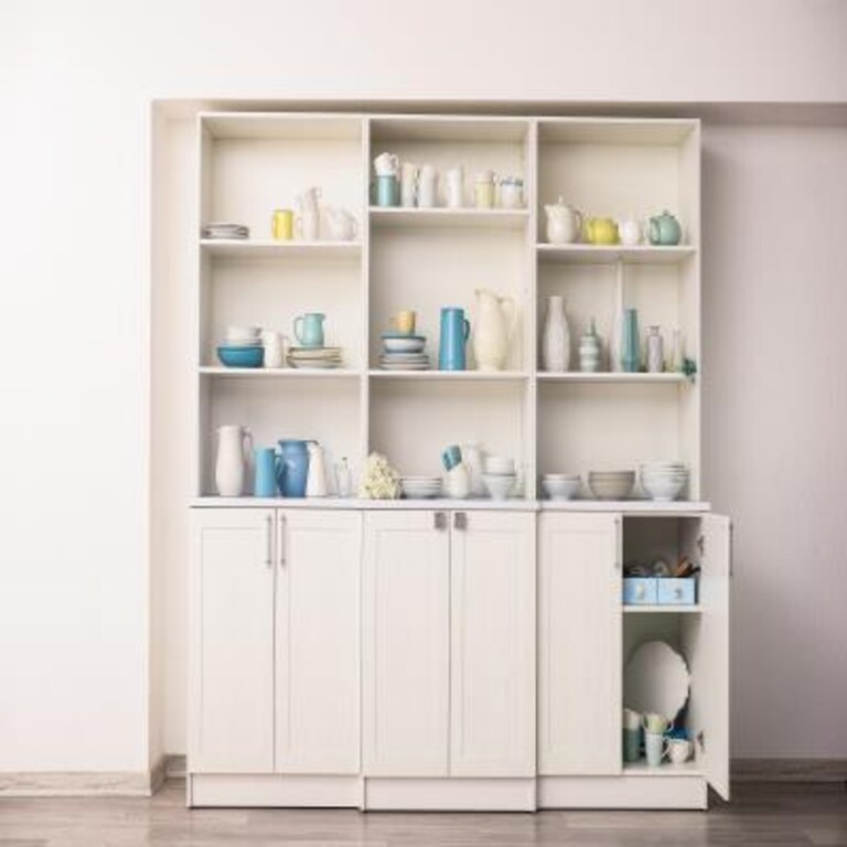 Minimalist Crockery Unit in Modular Kitchen