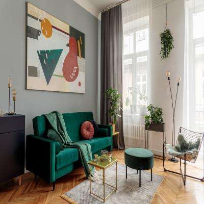Elaborating Small Spaces: Big Painting For Living Room