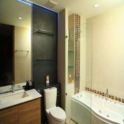 Indian Bathroom Design with Simple Lines