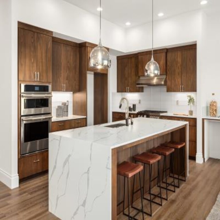 Elegant Modern Kitchen Island