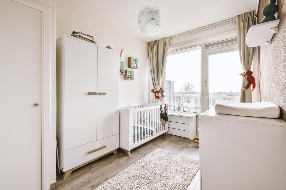 Small Wardrobe with Minimalist Design Small Wardrobe with Minimalist Design