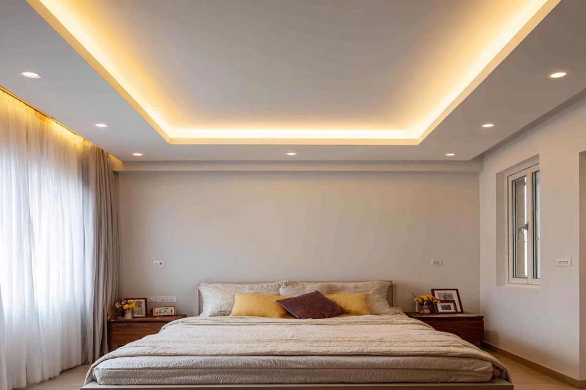 Modern Single Layer False Ceiling Design with Cove and Spot Lights