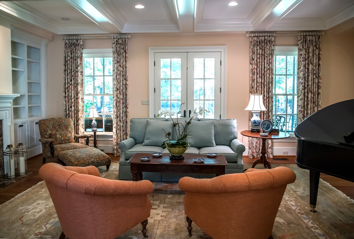 Stylish Formal Living Room